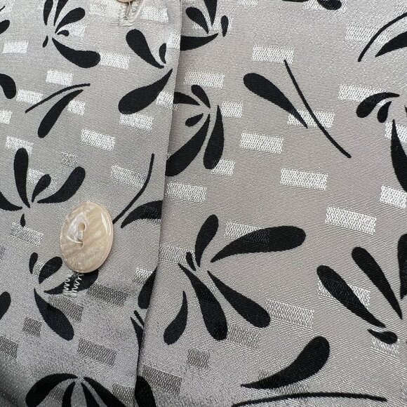 Vintage Lady Carol 3/4 Sleeve Button Shirt Tie Front Petite Large - Picture 9 of 10